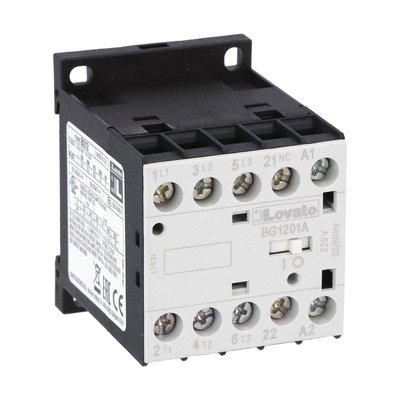 Three-pole contactor, IEC operating current Ie (AC3) = 12A, AC coil 50/60Hz, 230VAC, 1NC auxiliary contact
